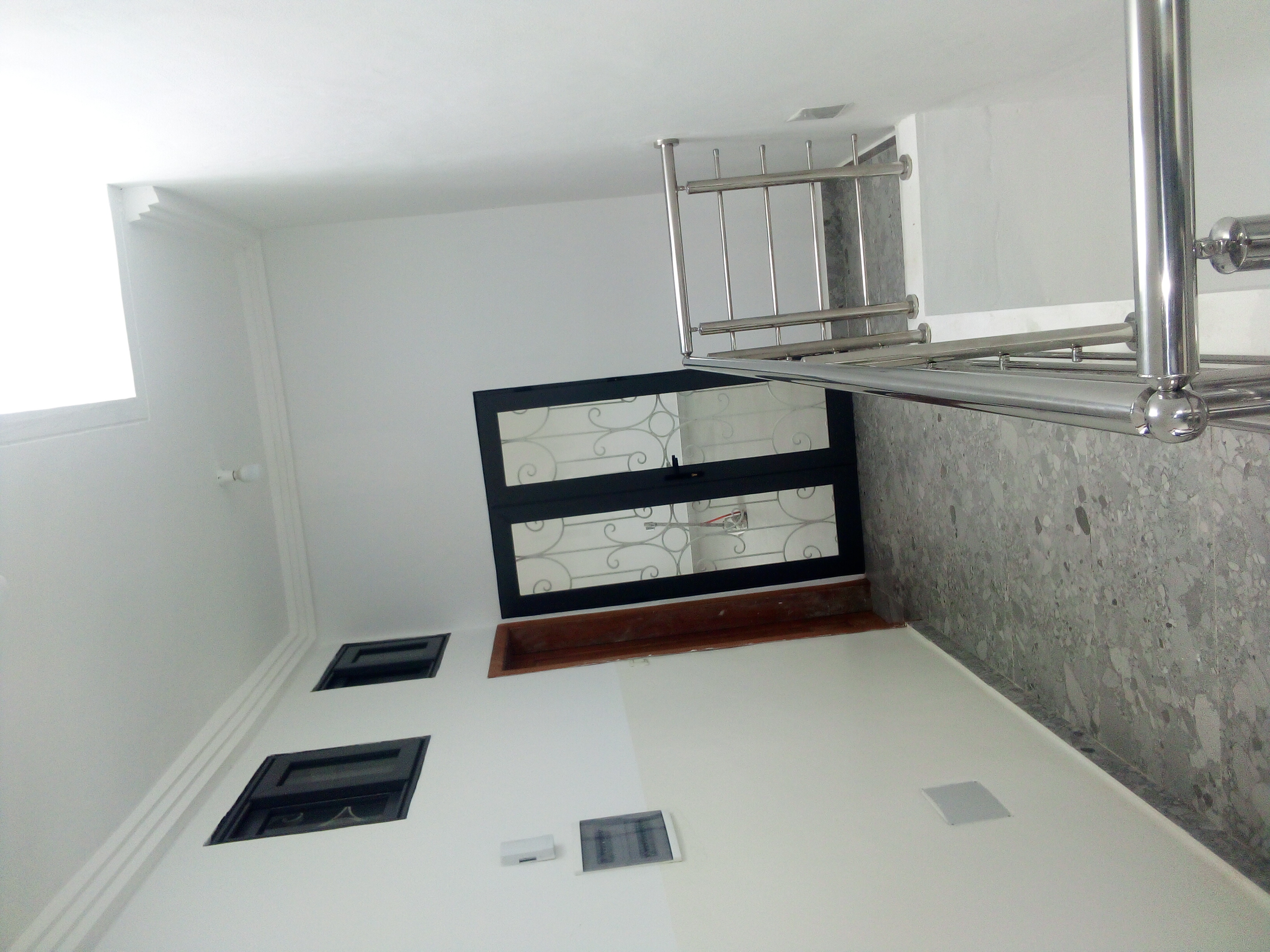 DISPONIBLE IMMÉDIATEMENT A GODOMEY ATROKPOCODJI DES APPARTEMENT NOUVELLES CONSTRUCTION Des chambre salon Haut Standing